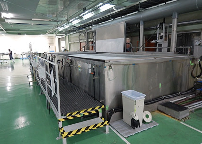 蛍光浸透探傷検査室